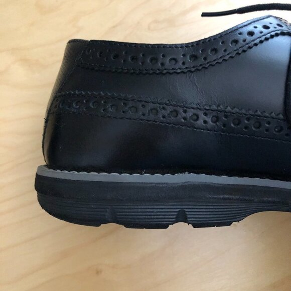 TIMBERLAND City Groovy Wingtip Leather Oxfords - Picture 11 of 13